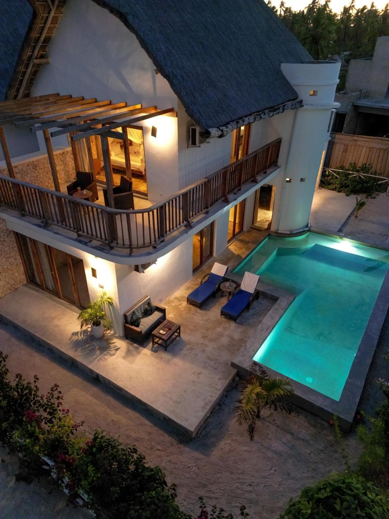 Natural Park Villa Resort Pingwe Exterior foto